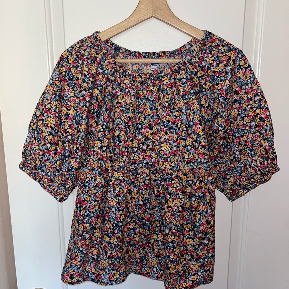 Old Navy Colorful Floral Blouse M